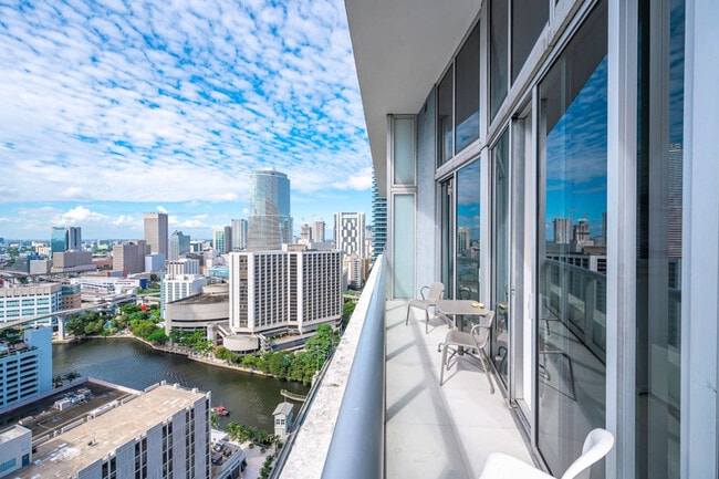 Photo - 485 Brickell Ave Unidad SI ID1520365P