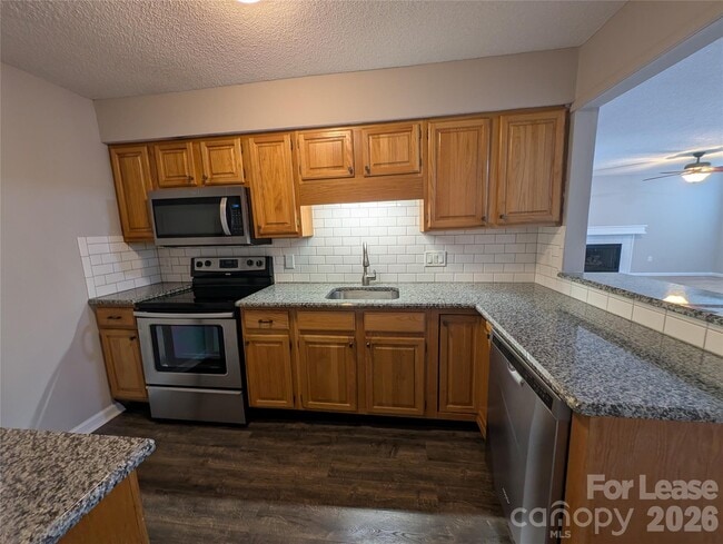 5001 Sharon Rd Unit K