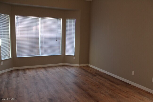 Photo - 6993 Lone Oak Blvd