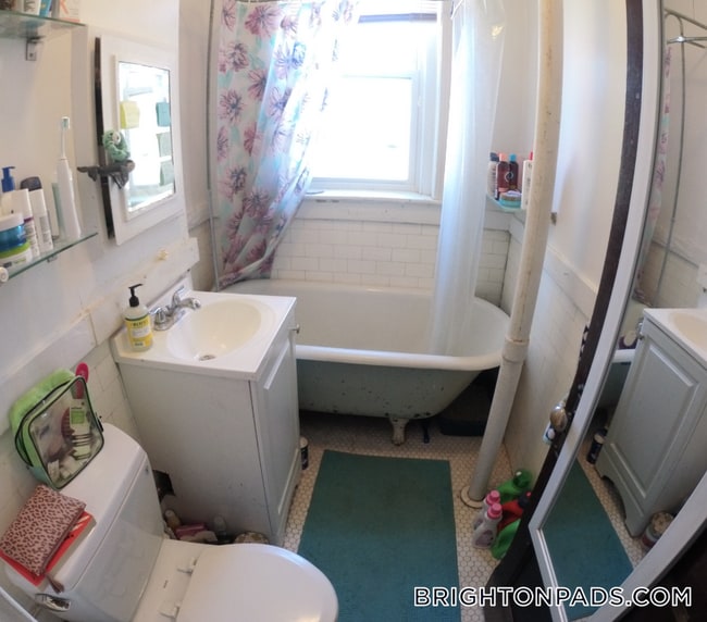 Photo - 1450 Commonwealth Ave Unit 33