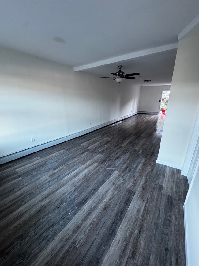 Photo - 23 Old Lake Rd Unit Apartment 4