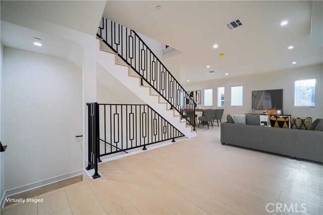 Photo - 257 S Ave 54