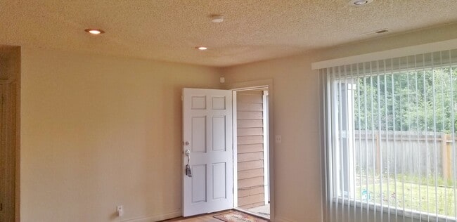 Photo - North Seattle/Shoreline 2BD1BA