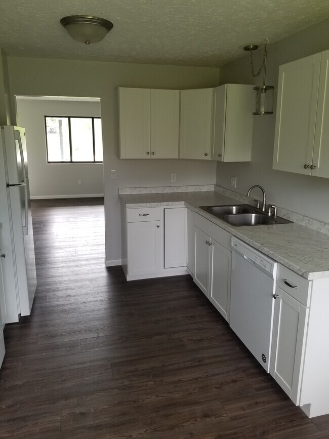 Photo - 4215 Manhattan E Unit 4215