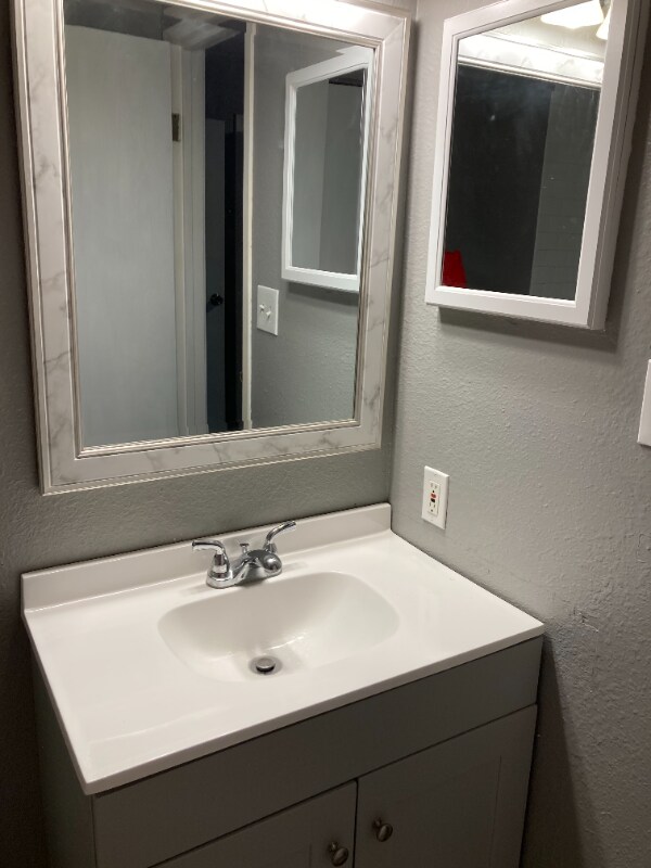 Photo - 4400 S Quebec St