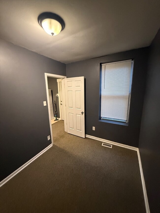 Photo - 2612 W 25th St