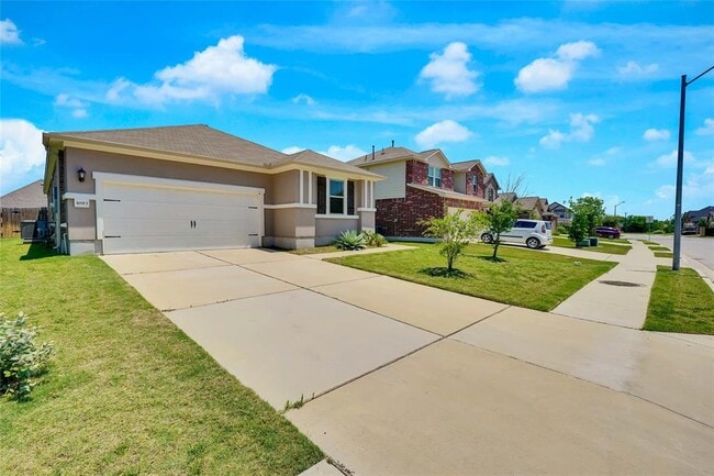 Building Photo - 16913 Borromeo Ave Rental