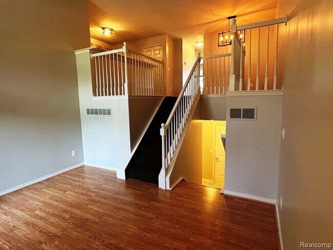 Photo - 3867 Forester Blvd