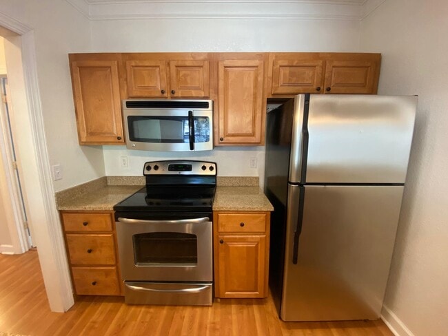 Photo - 1930 Honolulu Ln