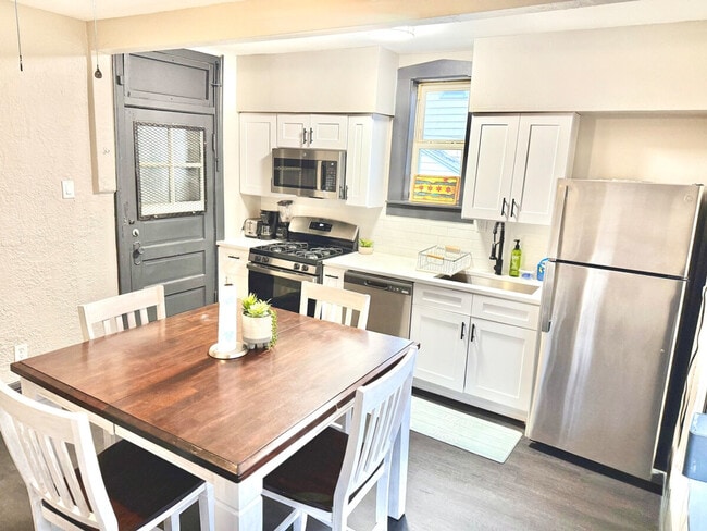 Photo - 5601 S Sacramento Ave Unit SI ID1521929P