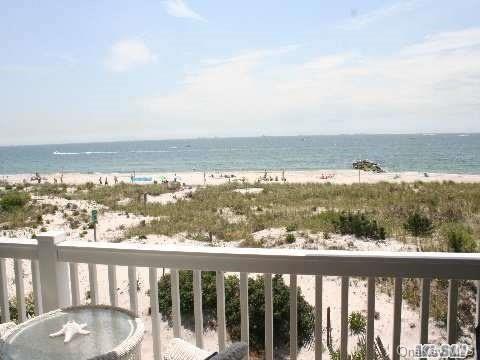 Building Photo - 1051 Oceanfront Unit 1 Rental