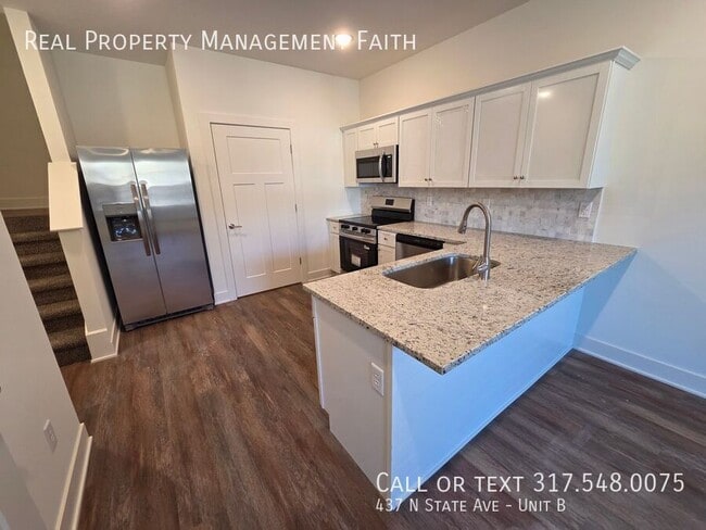 Photo - 437 N State Ave Unidad B