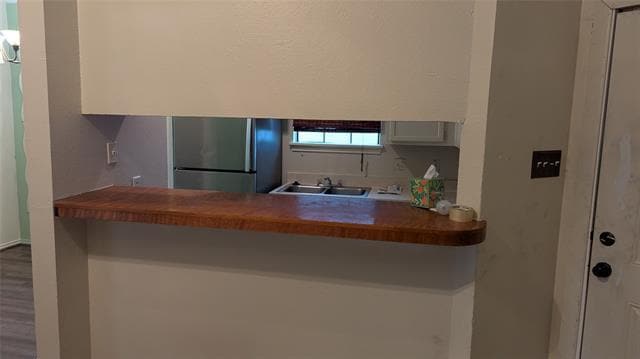 Photo - 4434 Point Blvd