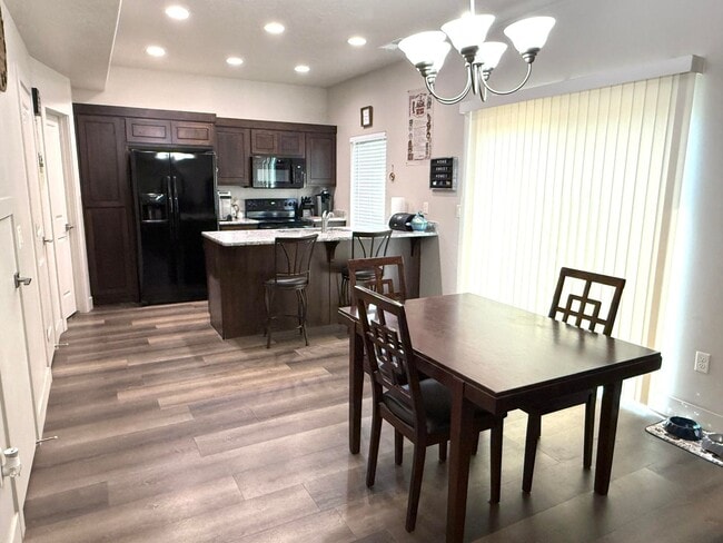 Photo - The Residences at Four Fifty!