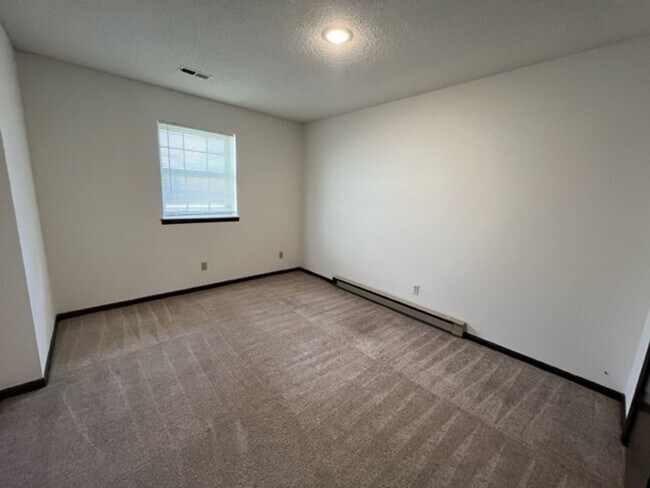 Photo - 421-421 N Shiloh Ave Unit 419