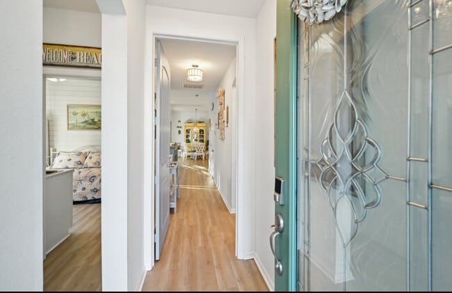 Building Photo - 22 Charter Cir