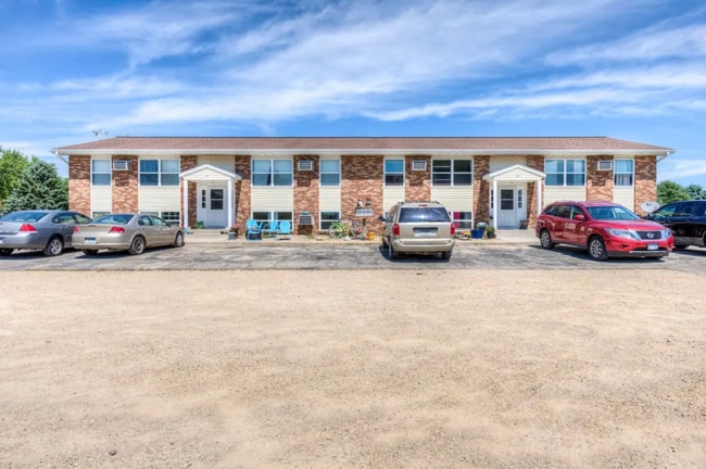 Photo - 20 NE Schmitz St Unidad 8