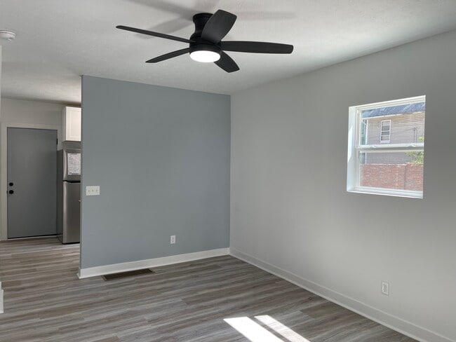 Photo - 2275 W 11th St Unit Up