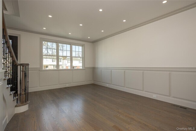 Photo - 7 Victoria Ln Unit A