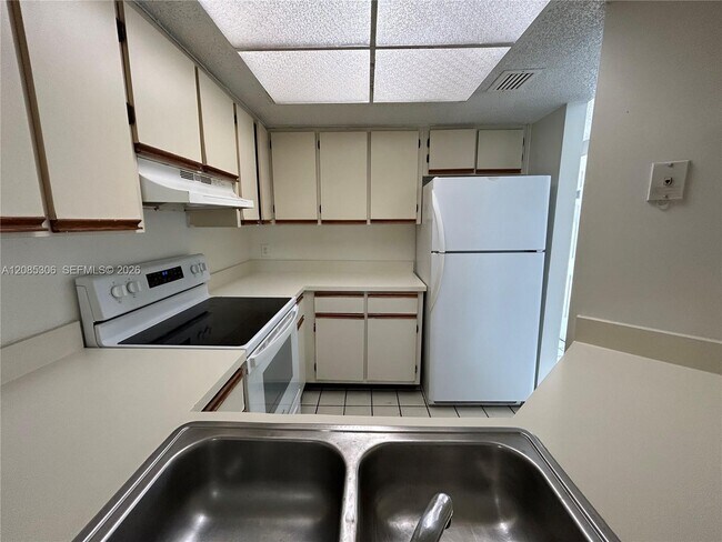 Photo - 5200 NW 31st Ave Unit 53