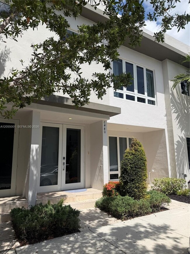 Photo - 6440 NW 103rd Psge