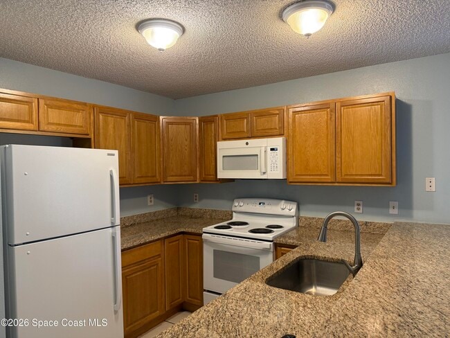 Photo - 1461 Sheafe Ave NE