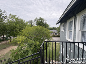 Photo - 805 W Summit Ave.