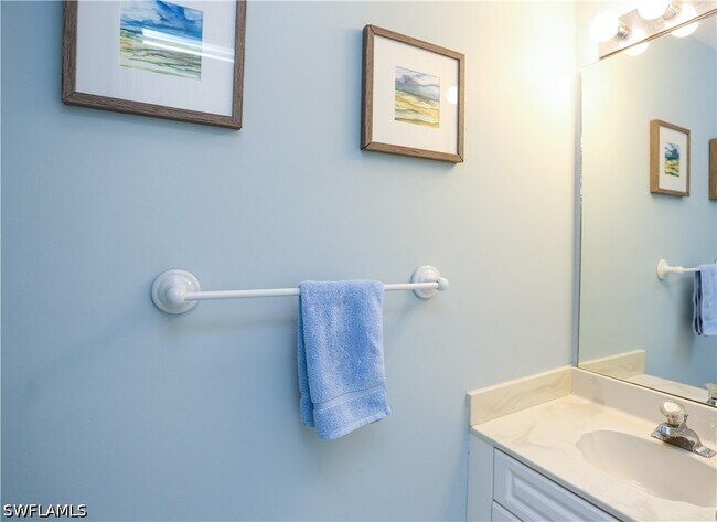 Building Photo - 1044 Woodshire Ln