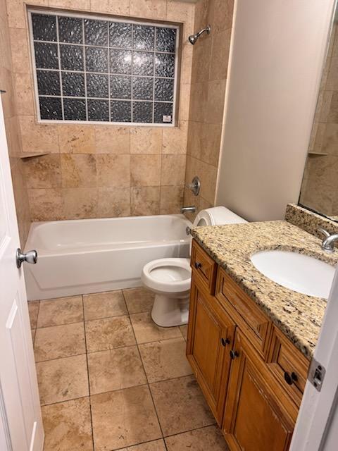 Photo - 674 Dill Ave SW