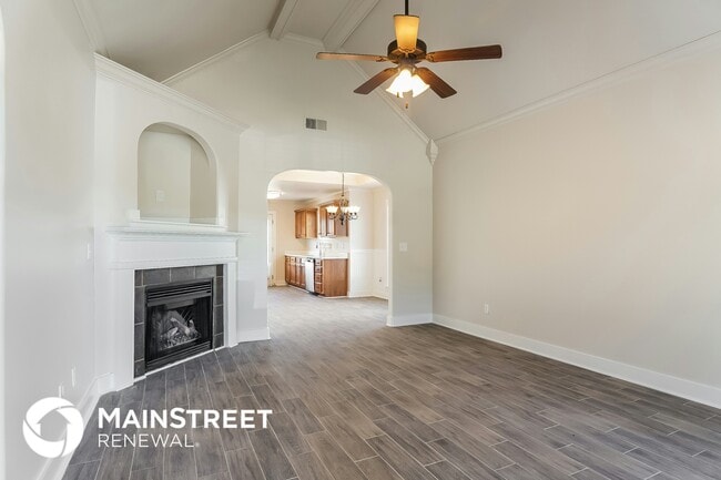 Photo - 211 Moss Stone Ln