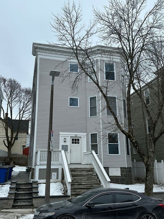 Building Photo - 23msg Unit 2 Rental