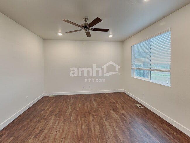 Photo - 14982 W 82nd Pl