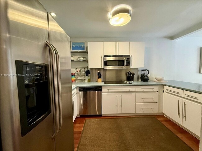 Photo - 1250 Lincoln Rd Unidad 210