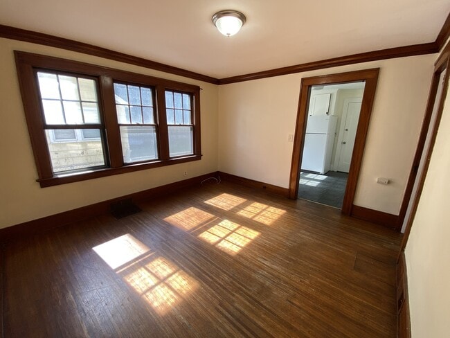 741-743 Genesee Park Blvd