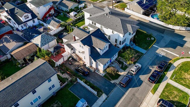 Photo - 1041 Stonewall Ln