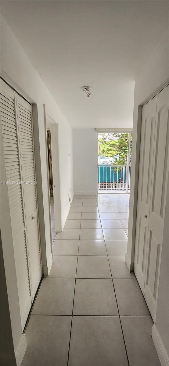 Photo - 1720 NW N River Dr Unit 203