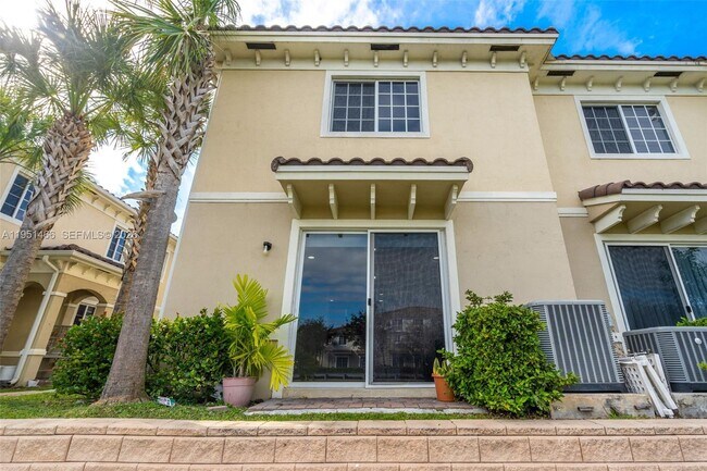 Photo - 2735 SW 81st Terrace