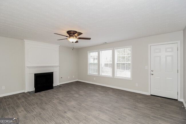 Photo - 2146 Silva Ct