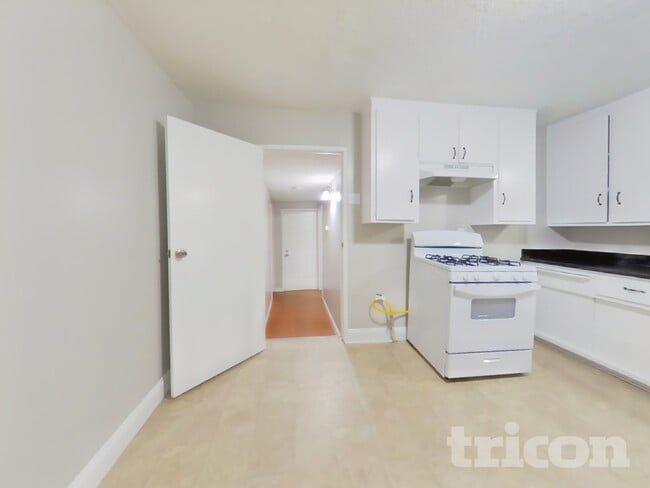 Photo - 421 S Abbie St