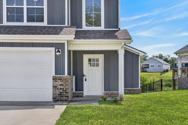 342 Frontier Dr