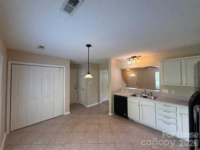 Photo - 3402 Southern Ginger Dr