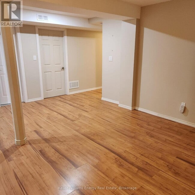 Photo - 1297 Kettering Dr