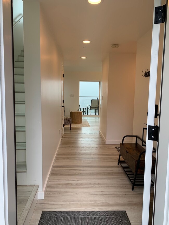 Photo - 1195 Wikiup Dr House