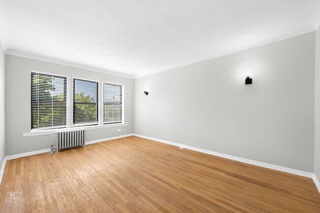 Photo - 6901 S Merrill Chicago, IL 60649