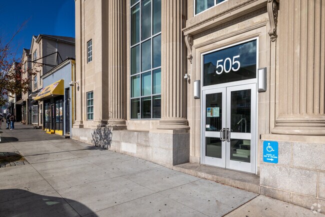 Entrance - 505-509 Clinton Ave