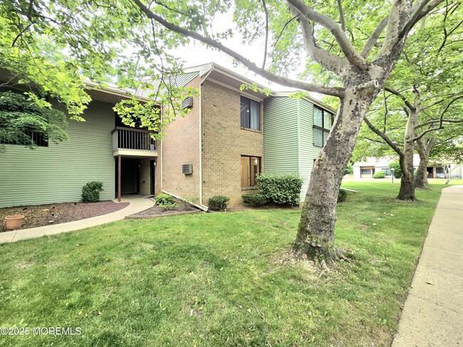 Building Photo - 218 Medford Ct Rental