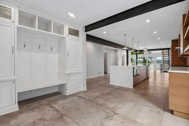 Photo - Lake Home For Rent