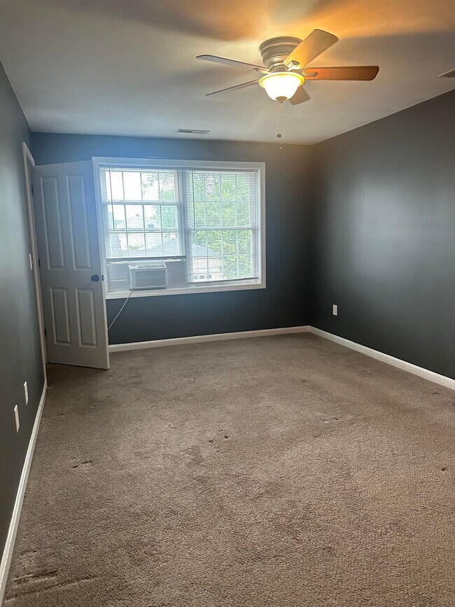 Photo - 56 Exeter Ave