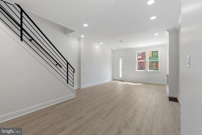 Building Photo - 1226 S 22nd St Rental