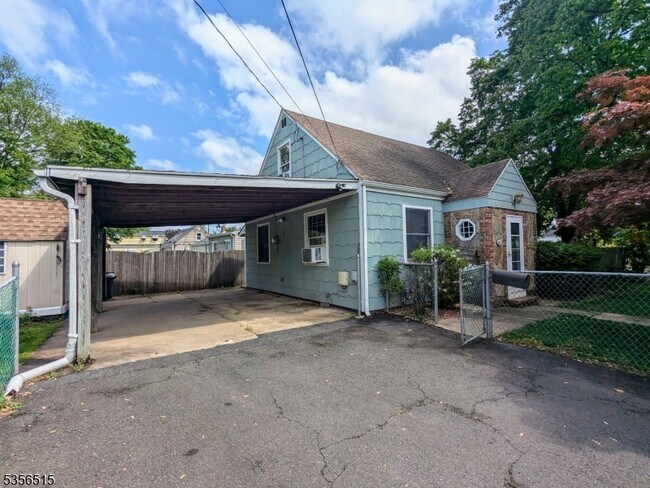 Photo - 40 N Auten Ave